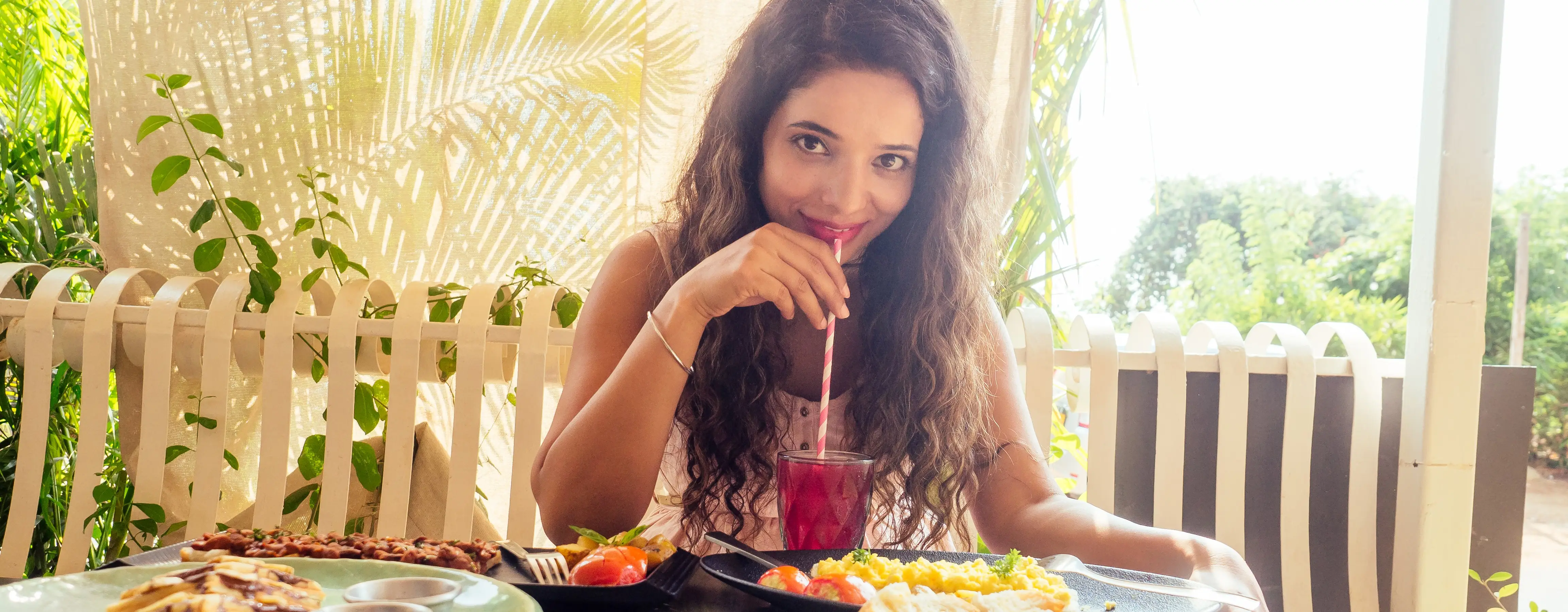 Yunan Mutfağı: Souvlaki, Musakka, Tzatziki, Deniz Ürünleri ve Mezeler