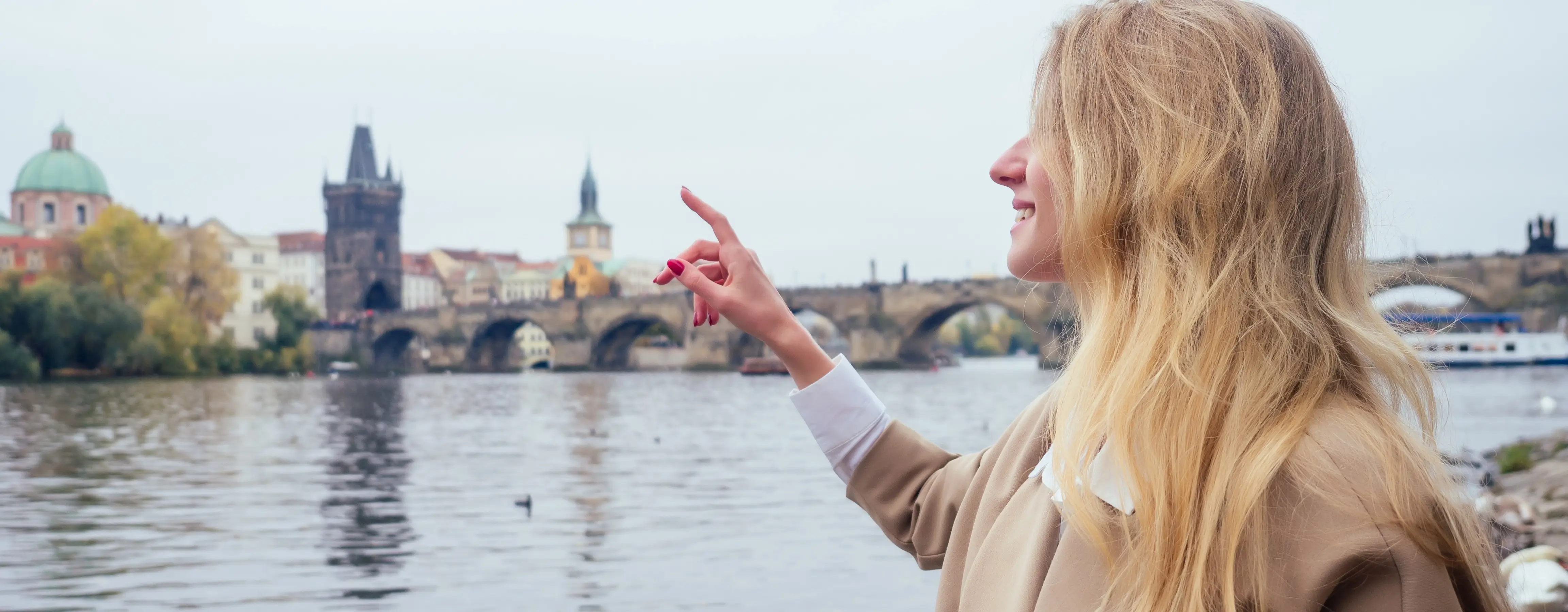 Vltava Nehri Üzerinde Tekne Turu: Şehrin En Güzel Perspektifi