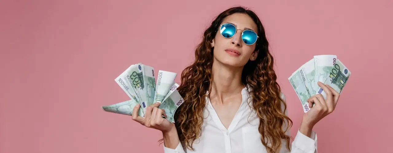 Avusturya Para Birimi, Döviz Bozdurma ve Kredi Kartı Kullanımı