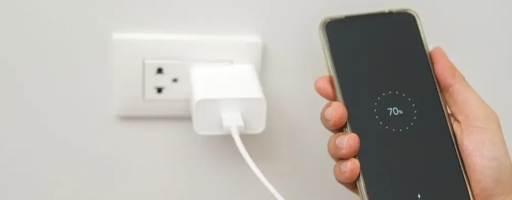 Paris Elektrik Prizi ve Voltaj | Adaptör Gerekli mi?