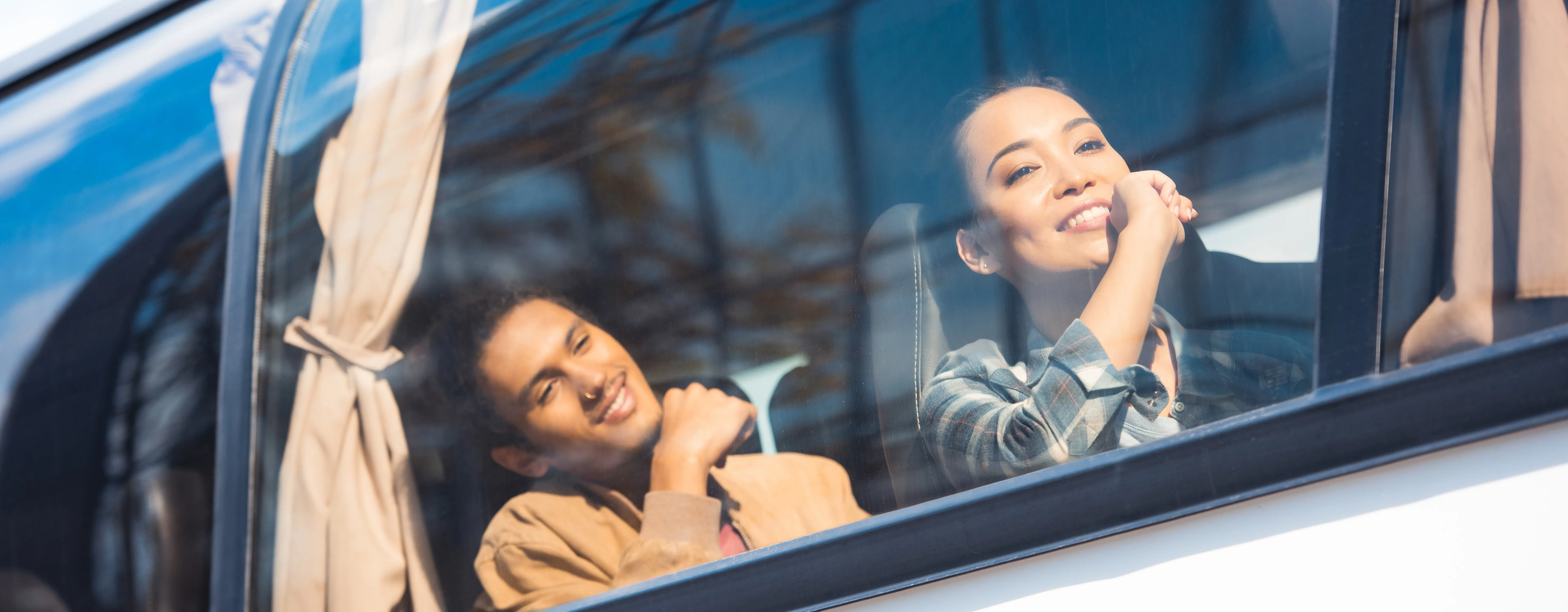 Estonya’ya Nasıl Gidilir? Uçak, Feribot, Otobüs ve Aktarma Opsiyonları
