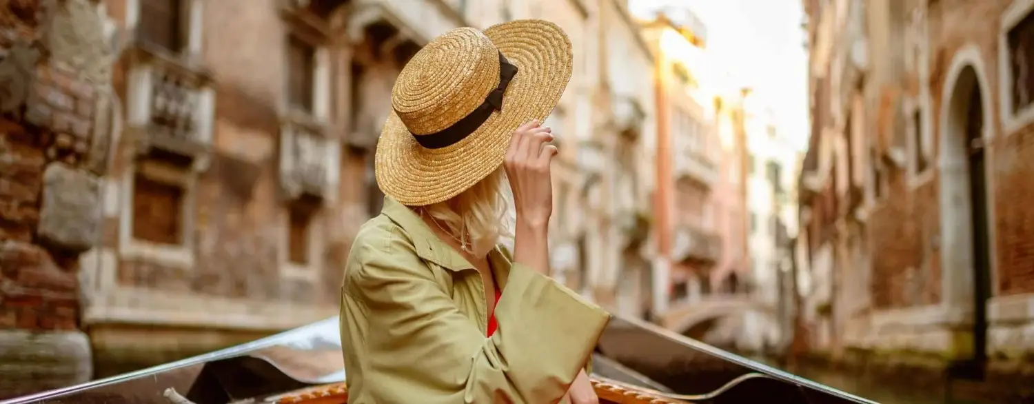 Venedik’te Ulaşım Rehberi | Vaporetto, Gondol ve Yürüyerek Gezi