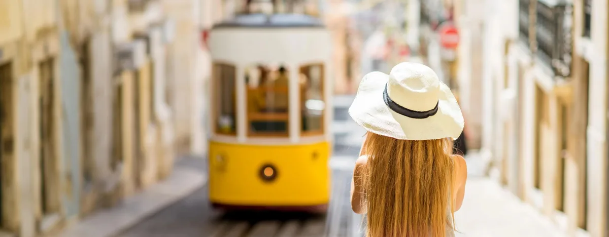 Lizbon’da Ulaşım Rehberi | Tramvay, Metro ve Yürüyerek Gezi