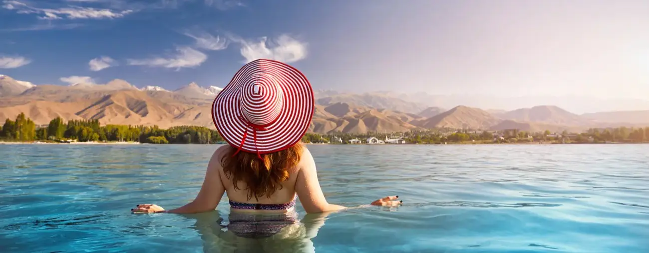 Issık Göl Gezi Rehberi: Dünyanın En Büyük Dağ Gölleri ve Eşsiz Manzaralar