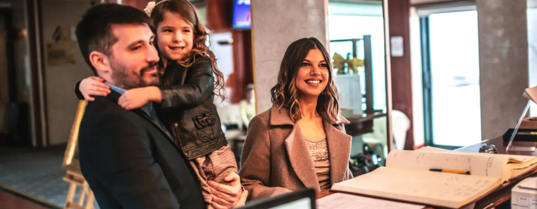 İngiltere’de Otellerde Elektrik Priz, Isıtma ve Diğer Detaylar