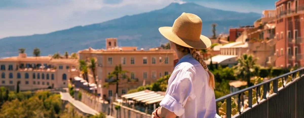 Sicilya & Amalfi Sahilleri Turu Nedir?  2026 Fiyatları ve İçeriği