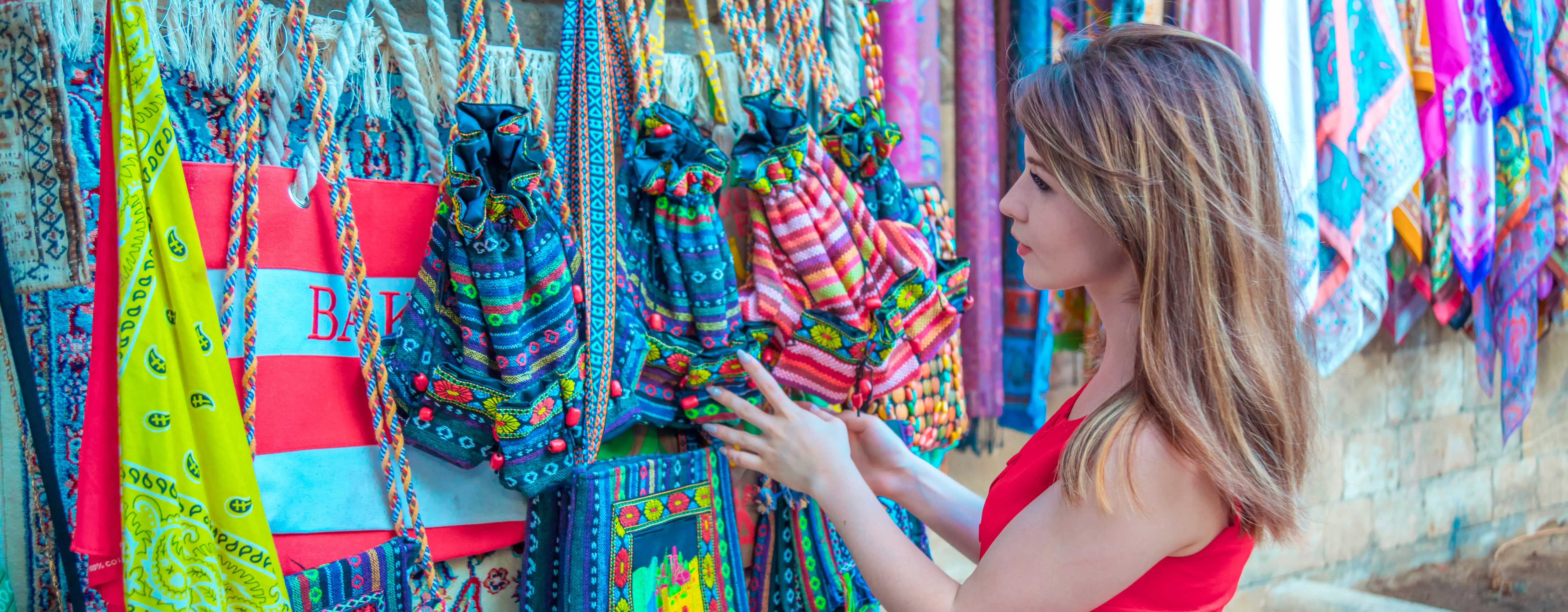 Kolombiya’da Alışveriş Rehberi: El Sanatları, Takılar, Kahve Ürünleri ve Hediyelikler