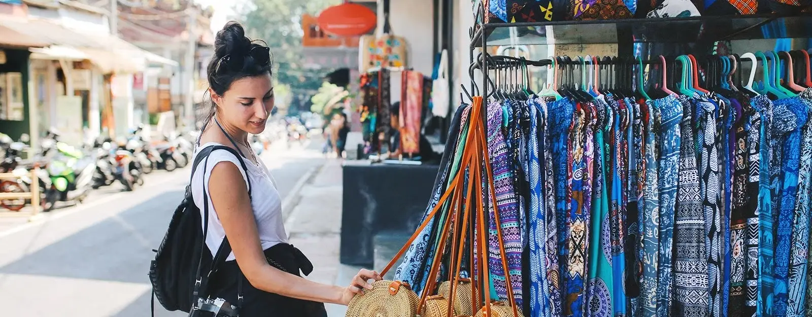 Bali’de Alışveriş Rehberi: El Sanatları, Gümüş Takılar, Ahşap Oyma Ürünler