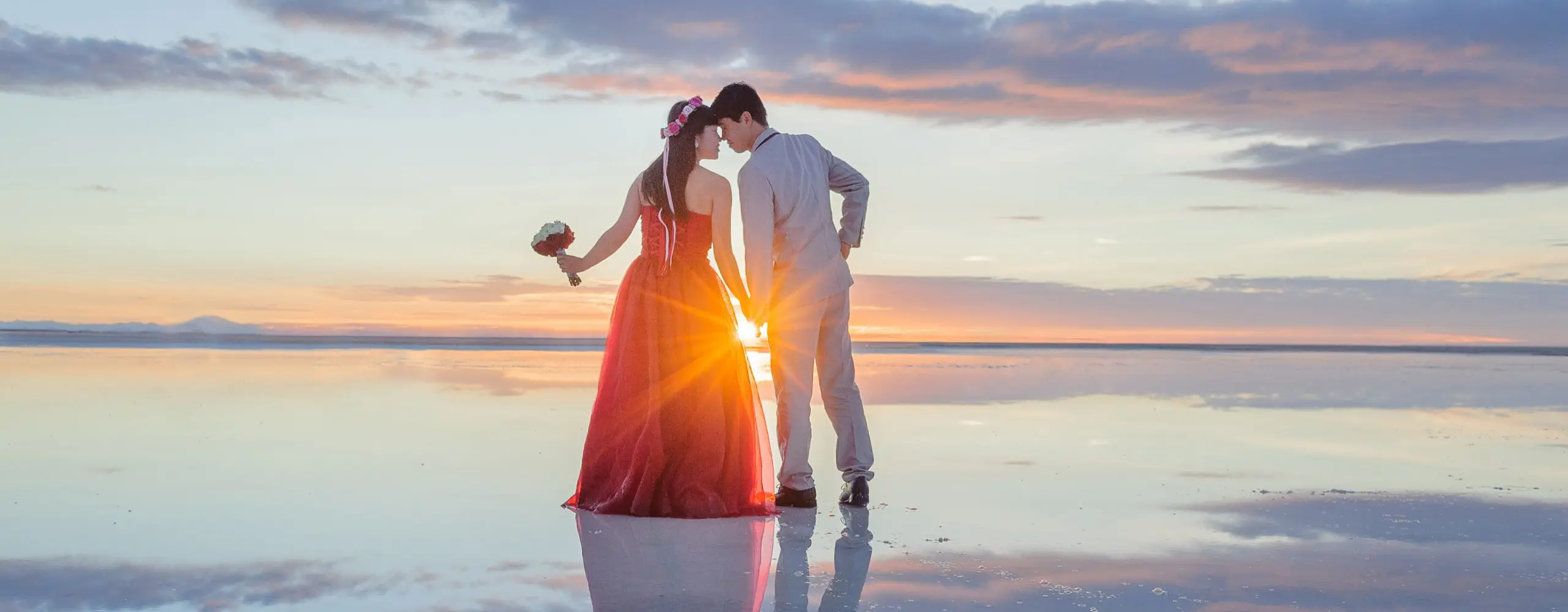 Bolivya’da Balayı & Romantik Kaçamak Rotaları (Uyuni Tuz Otelleri Ön Planda)