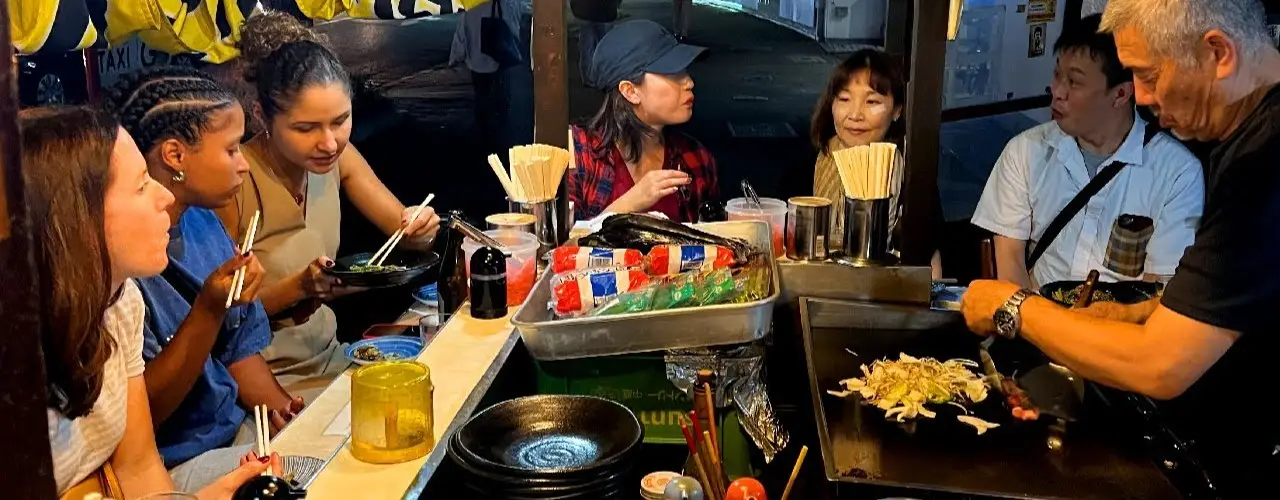 Japonya’da Yeme-İçme Kuralları: Çubuk Kullanımı, Bahşiş, Adap