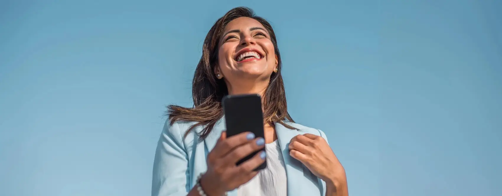 Miami’de İnternet & SIM Kart | eSIM mi, Yerel Hat mı?