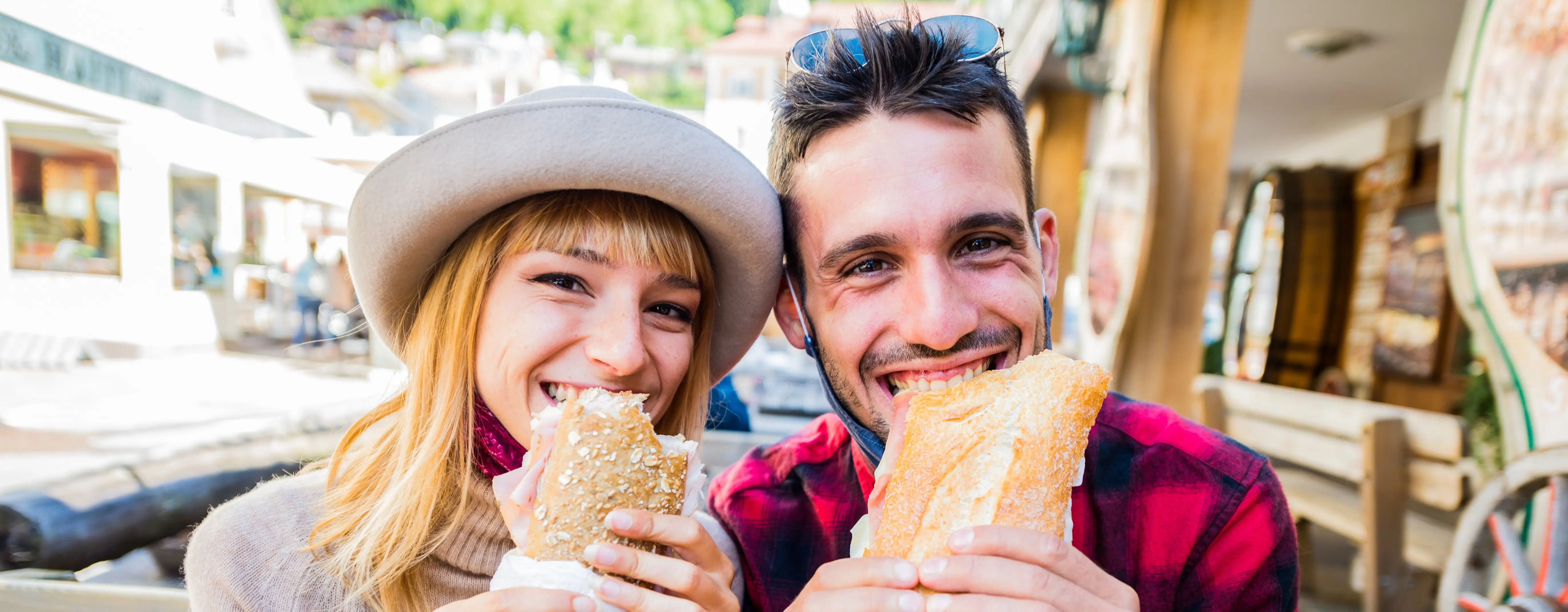 Avusturya Mutfağı: Şnitzel, Apfelstrudel, Sachertorte ve Kahve Geleneği