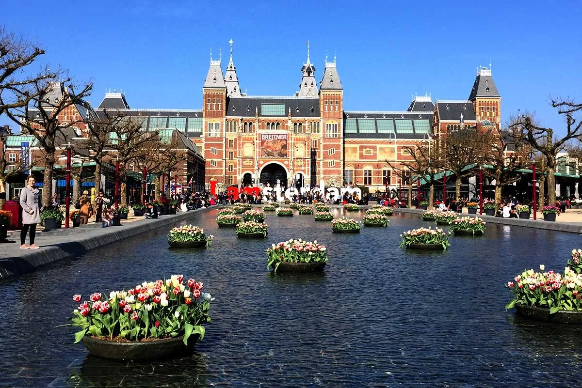 Amsterdam Kaç Günde Gezilir?