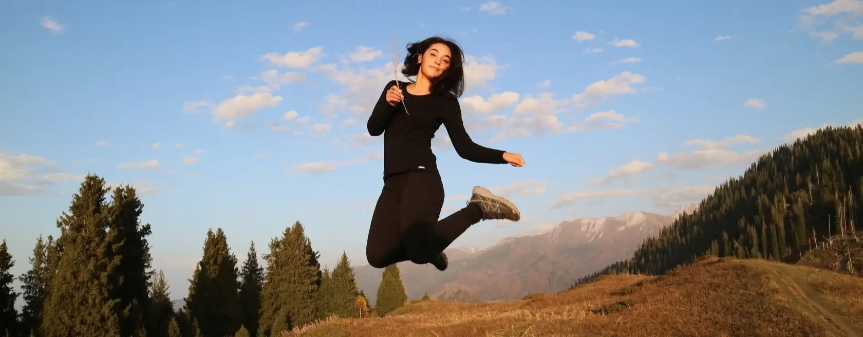 Almatı Gezi Rehberi: Medeu, Kok-Tobe, Panfilov Parkı ve Şehir Kültürü