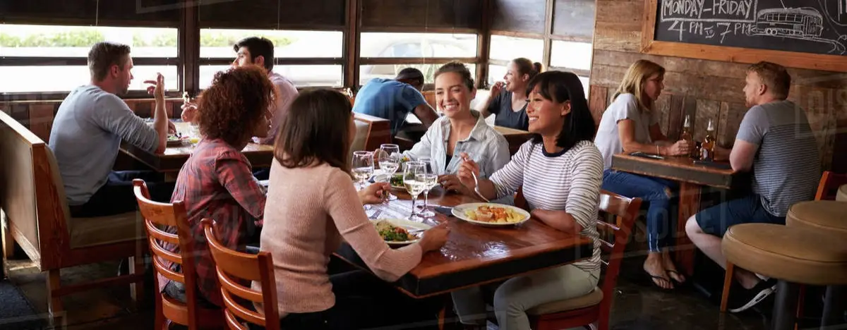 Sırp Mutfağı: Cevapi, Pljeskavica, Ajvar ve Rakija Kültürü