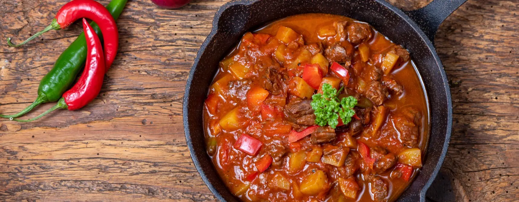 Macaristan Yemekleri Nelerdir? Macaristan’da Ne Yenir?