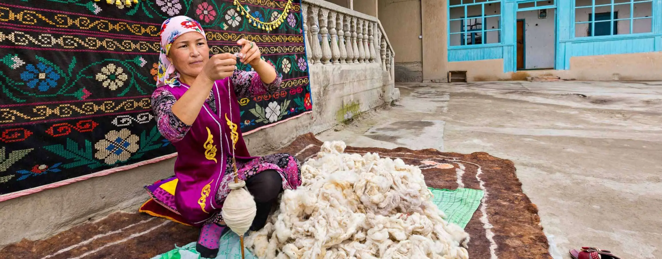 Fergana Vadisi: İpek Atölyeleri, El Sanatları ve Doğal Güzellikler