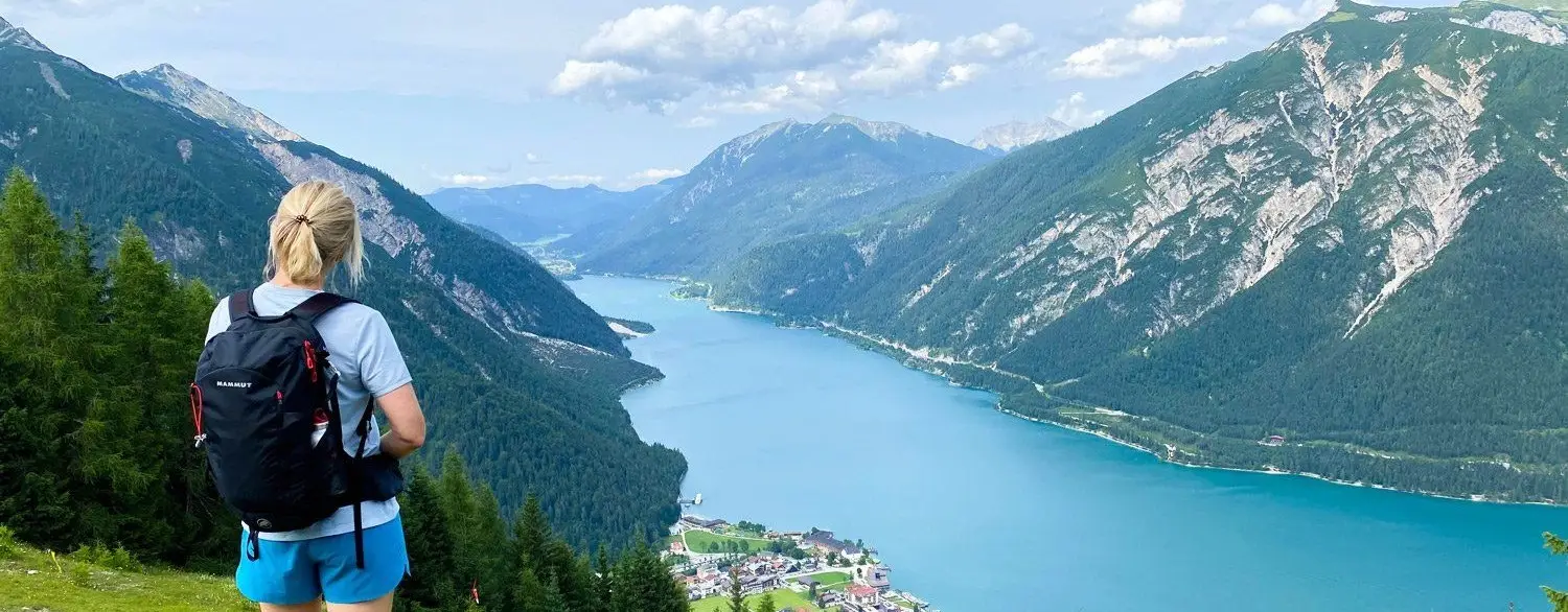 Bergen Gezi Rehberi: Bryggen Evleri, Liman Kültürü ve Fiyortlara Açılan Kapı