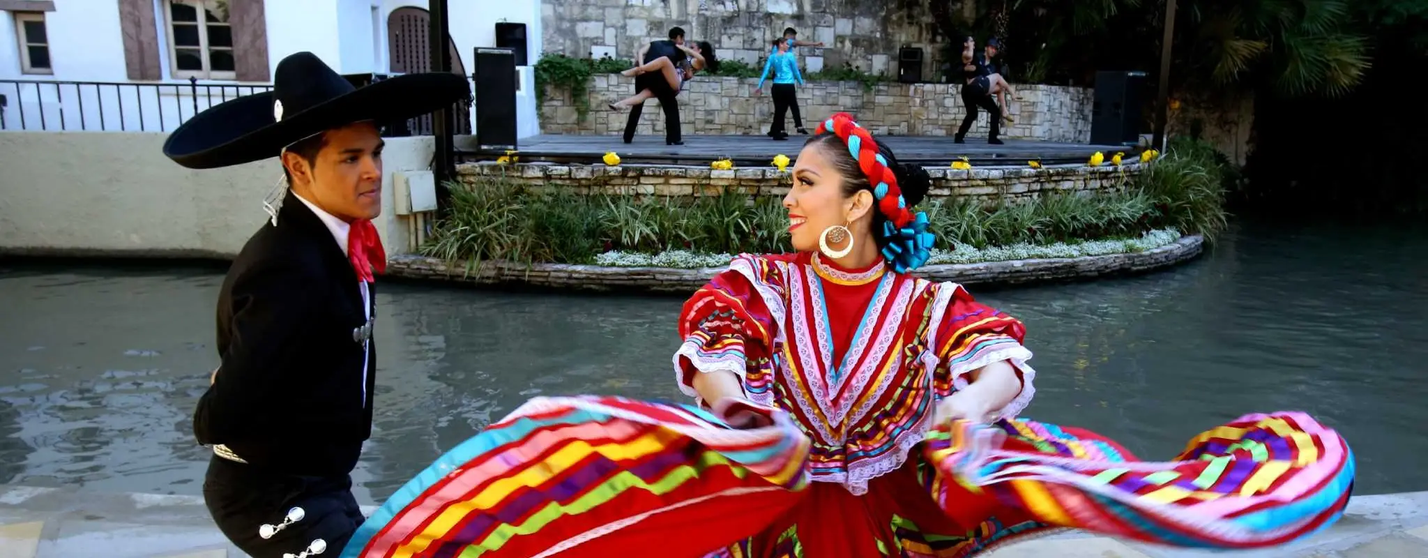 Arjantin Kültürü ve Gelenekleri: Tango, Futbol Tutkusu ve Yerel Yaşam