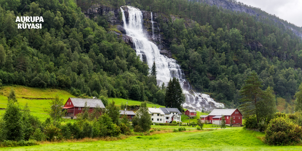 Kuzey Avrupa Turuna Ne Zaman Gitmek En İyisidir?
