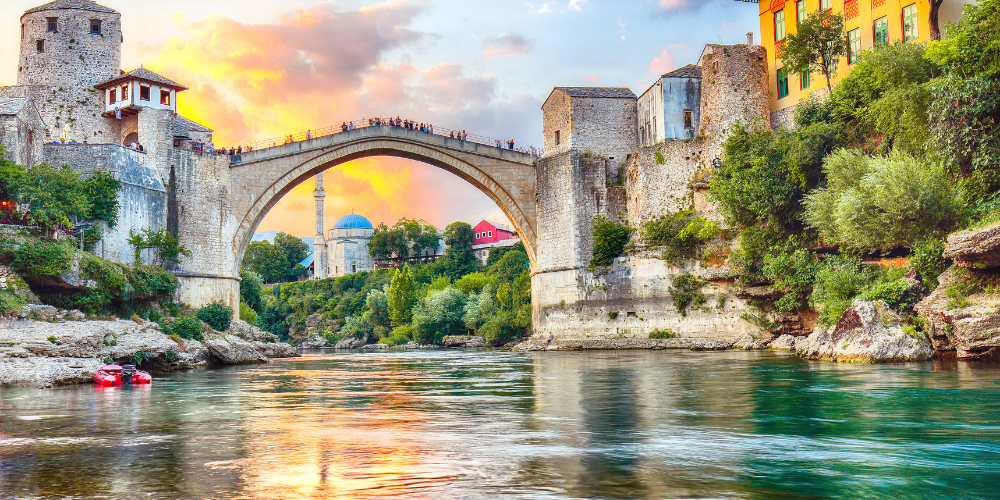 Bosna Hersek İç Savaşının Sembol Şehirlerinden Mostar Gezi Rehberi