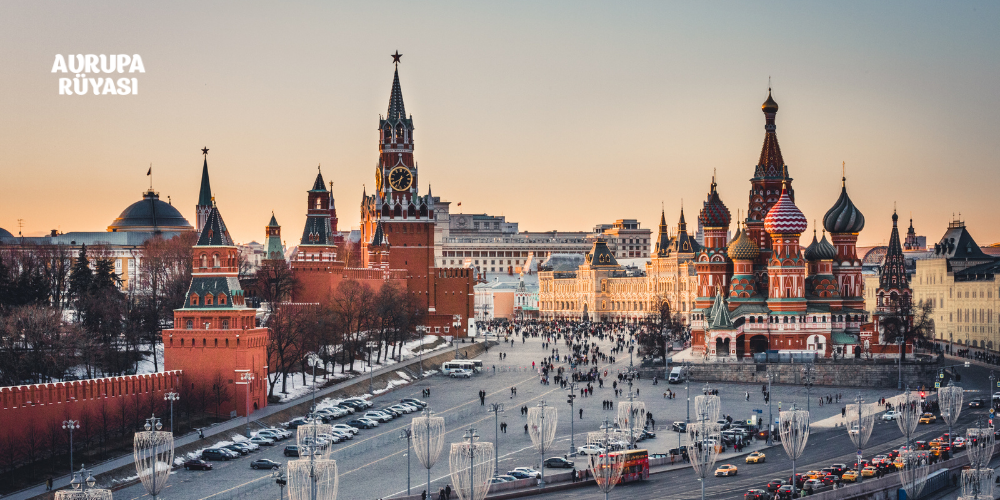 Beyaz Geceler Seyahat Rehberi: Nasıl Gidilir, Nerede Kalınır, Ne Yenir?