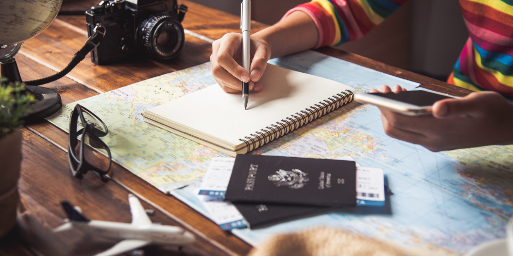 Yurtdışı Turuna Çıkarken Yanımıza Almamız Gereken Evraklar