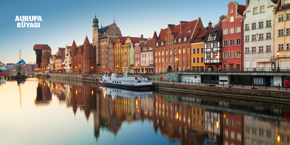Polonya’nın Tarihi Şehri: Gdansk Gezi Rehberi