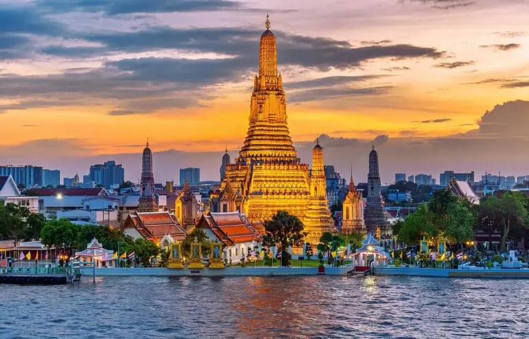 Uzakdoğu Bangkok Macao Hong Kong Turu